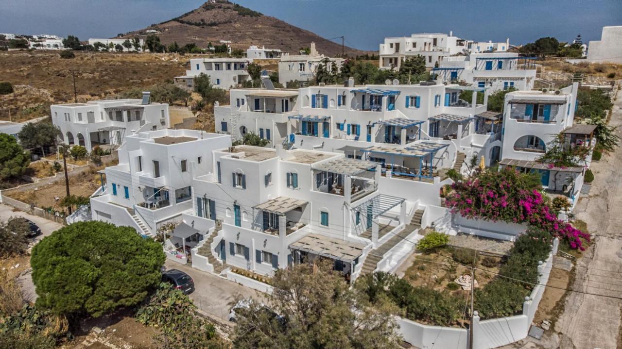 Lägenhet på 50 m² i Logaras - Pounda Beach, med 2 sovrum och 1 badrum  Piso Livadi Exteriör bild